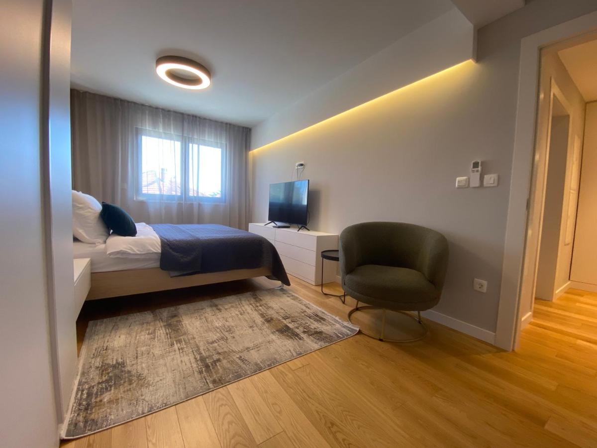 Ferienwohnung Shell Sky Luxury Penthouse With Private Pool Zadar Exterior foto