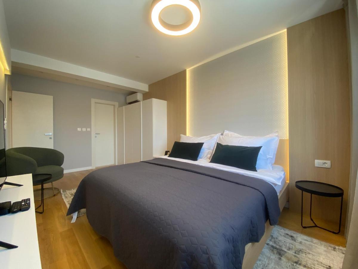 Ferienwohnung Shell Sky Luxury Penthouse With Private Pool Zadar Exterior foto